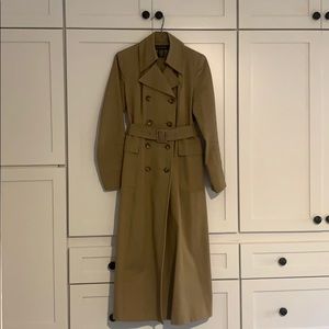 Banana Republic full length double-breasted trench
